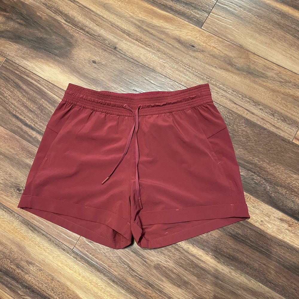 Lululemon shorts, perfect for summer time! Worn only once